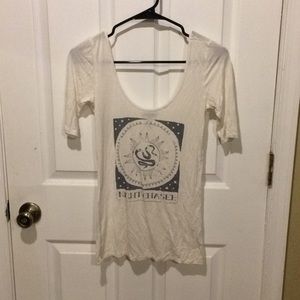 Night chaser graphic scoop neck tee size M
